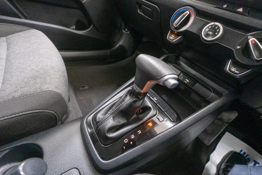 2021 Kia Stonic S Auto FWD MY21 Photo 24