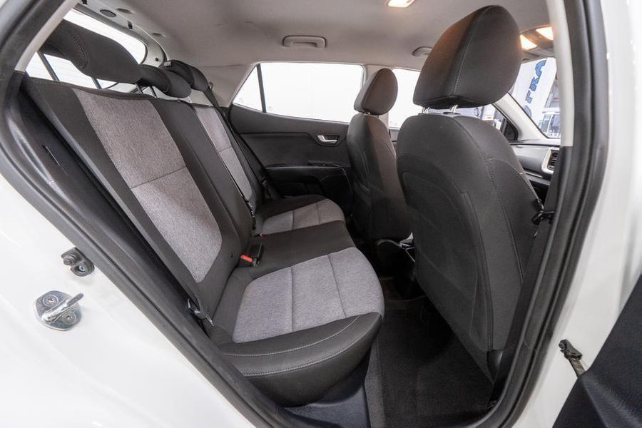 2021 Kia Stonic S Auto FWD MY21 Photo 14