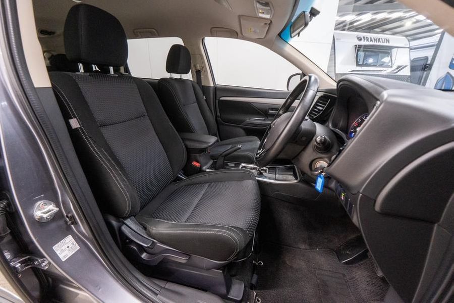 2016 Mitsubishi Outlander LS ZK Auto 2WD MY17 Photo 15