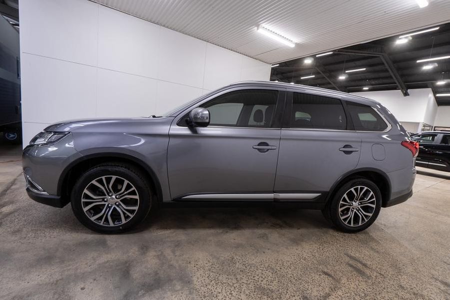 2016 Mitsubishi Outlander LS ZK Auto 2WD MY17 Photo 3