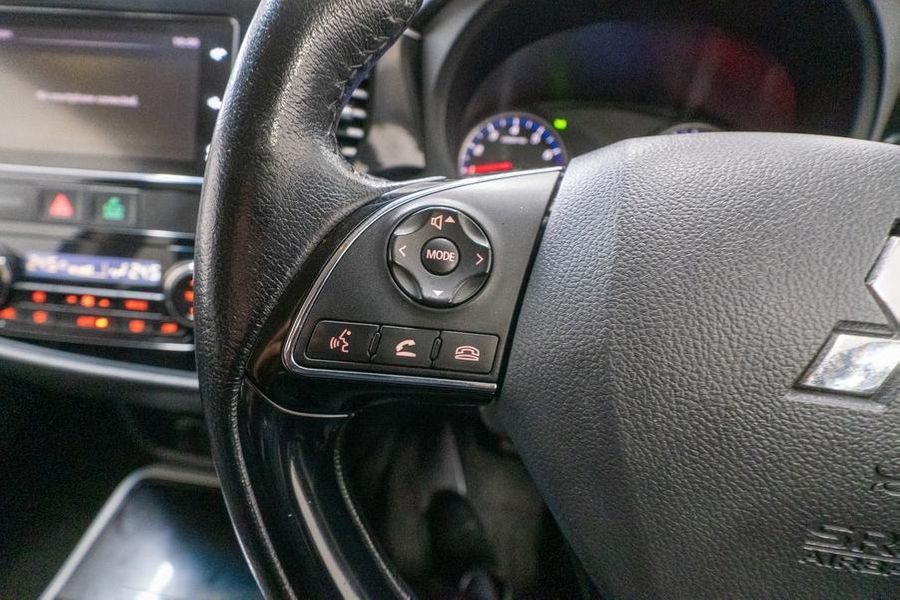 2016 Mitsubishi Outlander LS ZK Auto 2WD MY17 Photo 24