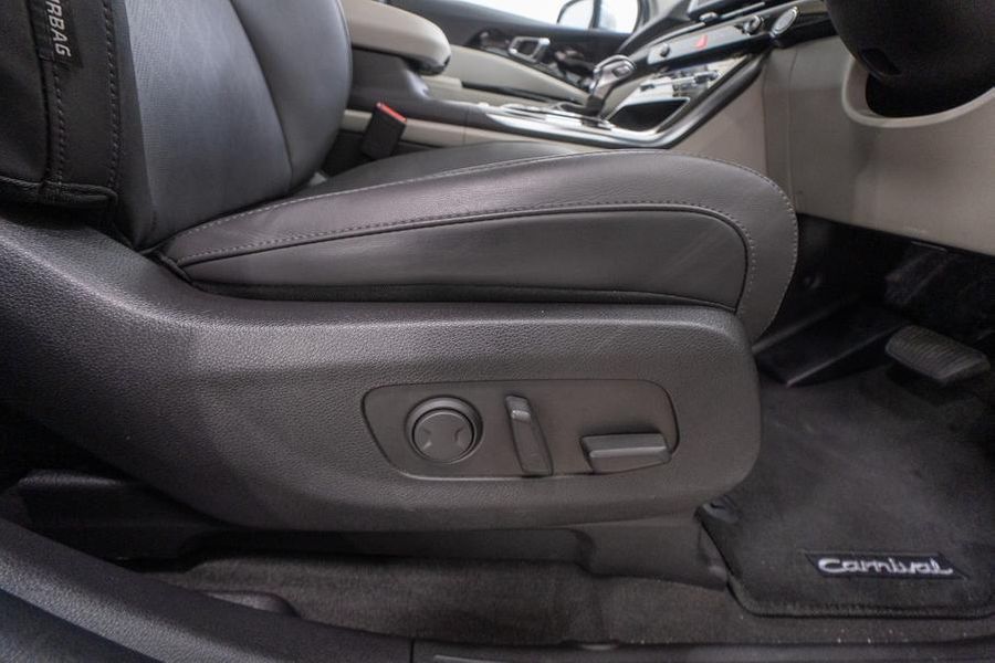 2023 Kia Carnival SLi Auto MY23 Photo 10