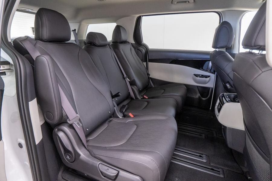 2023 Kia Carnival SLi Auto MY23 Photo 12