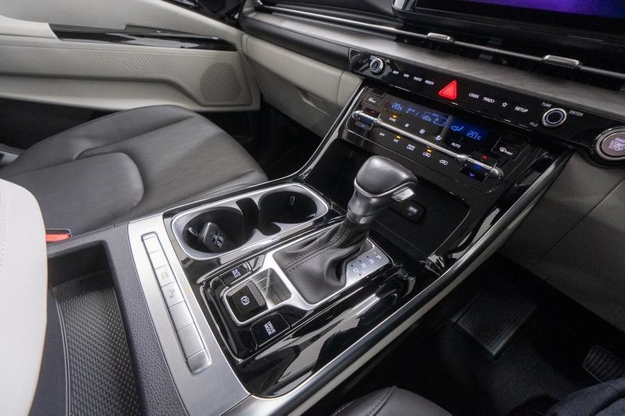 2023 Kia Carnival SLi Auto MY23 Photo 24