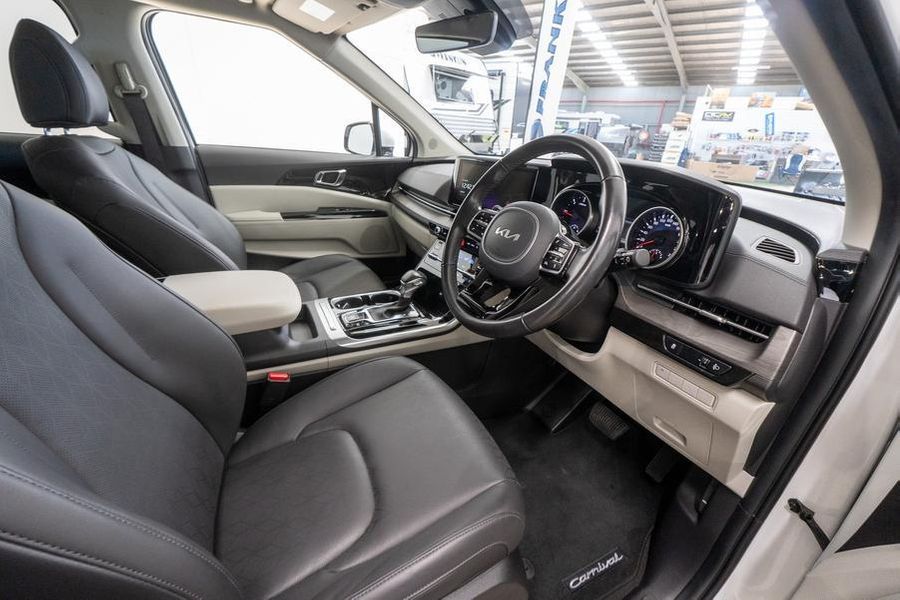 2023 Kia Carnival SLi Auto MY23 Photo 8