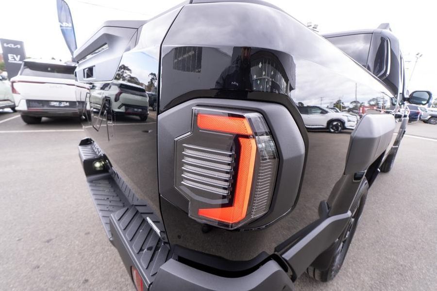 2025 Kia Tasman X-Line Auto 4X4 MY26 Double Cab Photo 12