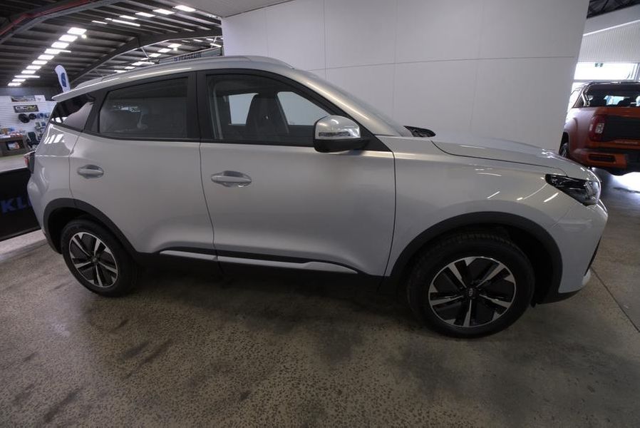 2025 Chery Tiggo 4 Hybrid Ultimate Auto 2WD MY26 Photo 4