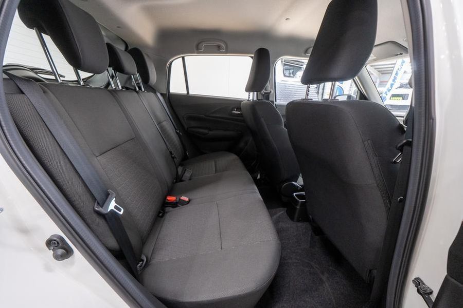 2024 Suzuki Swift GLX Turbo Auto Photo 17