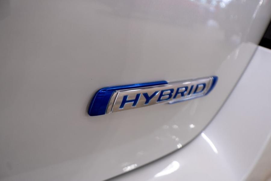 2024 Suzuki Swift GLX Turbo Auto Photo 13