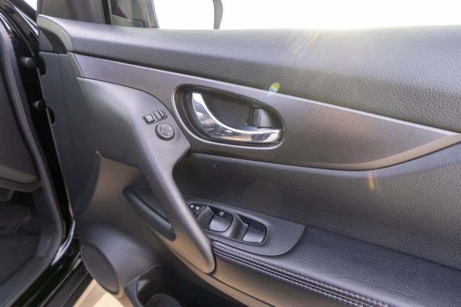2014 Nissan X-TRAIL ST-L T32 Auto 2WD Photo 18
