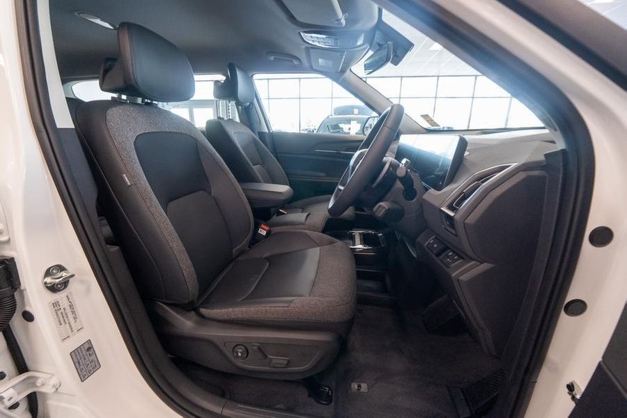 2025 Kia EV5 Air Long Range Auto MY26 Photo 15