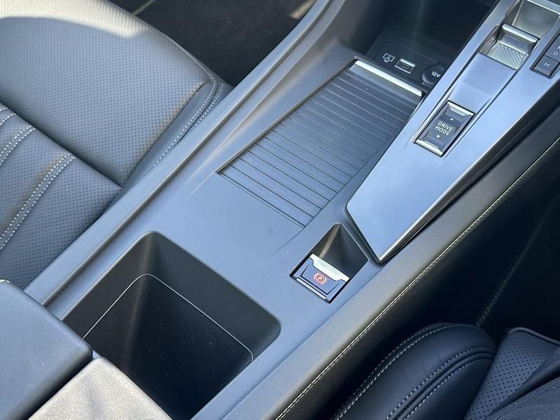 2025 Peugeot 408 GT Premium Hybrid Auto MY25 Photo 18