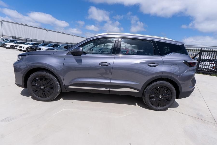 2025 Chery Tiggo 7 Super Hybrid Urban Auto MY26 Photo 3